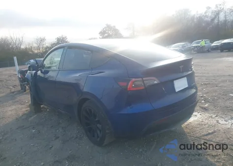 2021 Tesla Model Y Long Range Dual Motor All-Wheel Drive from USA, damaged, VIN 5YJYGDEE7MF122906